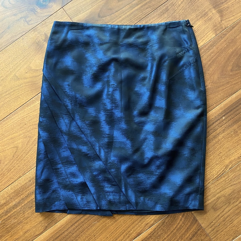 [Ann Taylor] Blue & Black Skirt